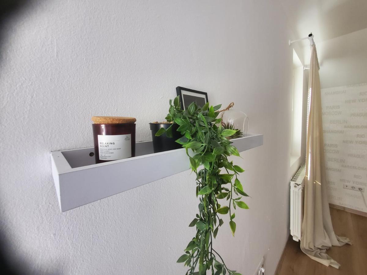 Sleep And Drive Apartment ซาราเยโว ภายนอก รูปภาพ